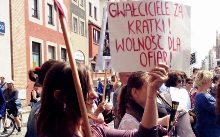 Wpis Ponad 50 300 zł na przeciwdziałanie przemocy wobec kobiet i pomoc dla pokrzywdzonych! - miniaturka zdjęcia