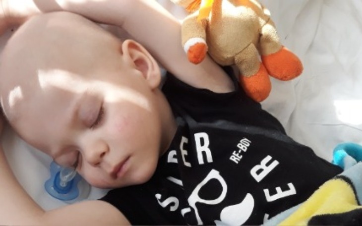 Wpis Filipek potrzebuje pilnego przeszczepu! Na Pomagam.pl rodzice zebrali już niemal 48000 zł! - miniaturka zdjęcia