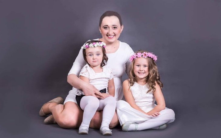 Wpis Chce dalej żyć dla swoich córek! Zebrała prawie 25 000 zł na walkę z nowotworem! - miniaturka zdjęcia