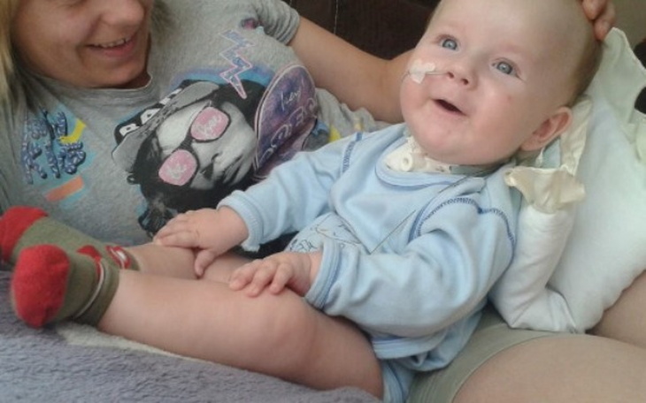 Wpis Ukochany syn choruje na rdzeniowy zanik mięśni!! Rodzice zebrali 360 000 zł na przeszczep! - miniaturka zdjęcia