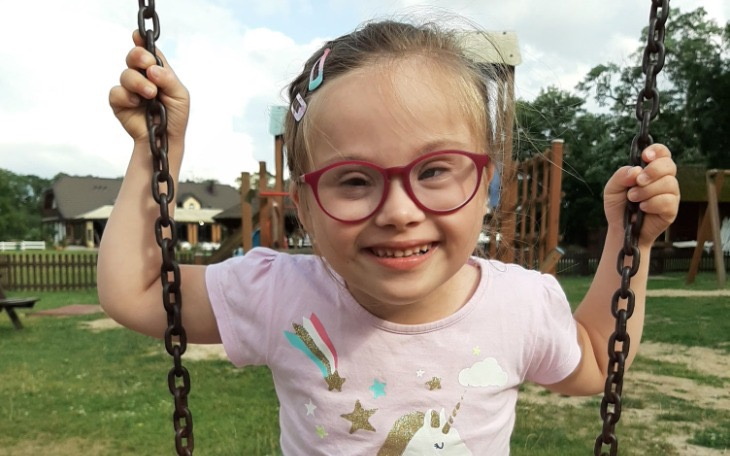 Wpis Mama zebrała 21 500 zł na walkę o samodzielność ukochanej córeczki z zespołem Downa! - miniaturka zdjęcia