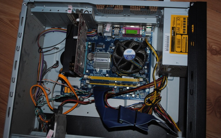 Zbiórka Na naprawę komputeraa - zdjęcie główne