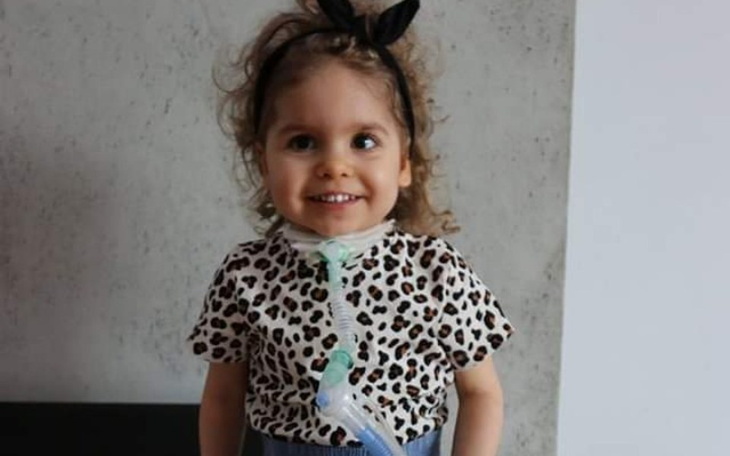 Zbiórka Pomocna dłoń dla Helenki - zdjęcie główne