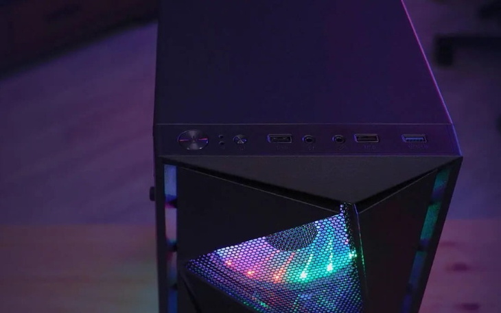 Zbiórka Na nowy komputer dla nauki - zdjęcie główne