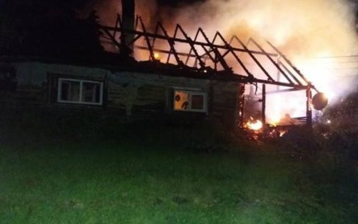 Zbiórka Stracili wszystko po pożarze dom - zdjęcie główne