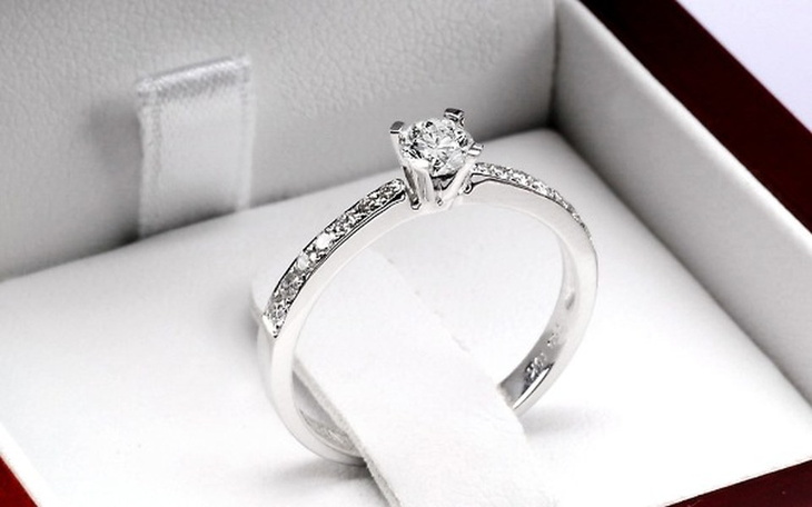 Zbiórka Pierścionek zaręczynowy 💍 - zdjęcie główne