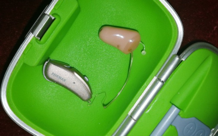 Zbiórka Naprawa aparatu słuchowego - zdjęcie główne