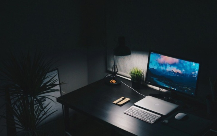 Zbiórka Na remont studia komputerowego - zdjęcie główne