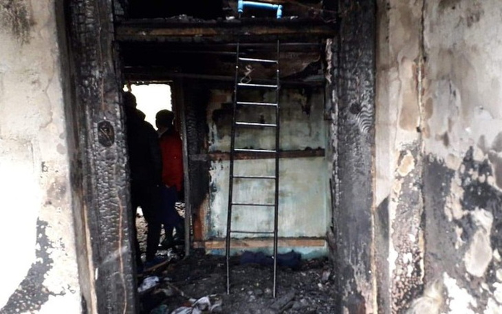 Zbiórka Pomóżmy odbudować szczęśliwy dom - zdjęcie główne