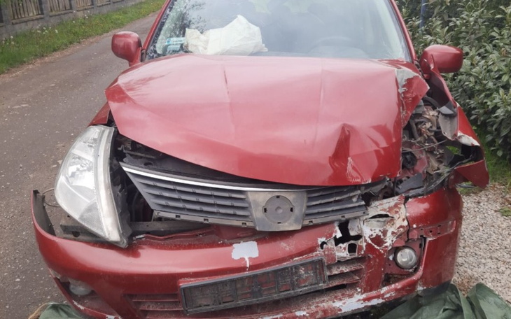 Zbiórka .Samochód naprawa - zdjęcie główne