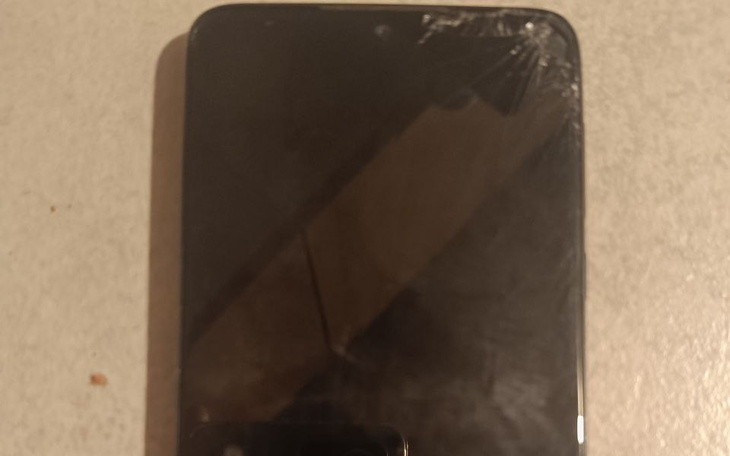 Zbiórka Prezent dla mamy, telefon - zdjęcie główne