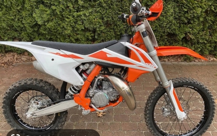 Zbiórka Zbieram na motor moje mażenie - zdjęcie główne