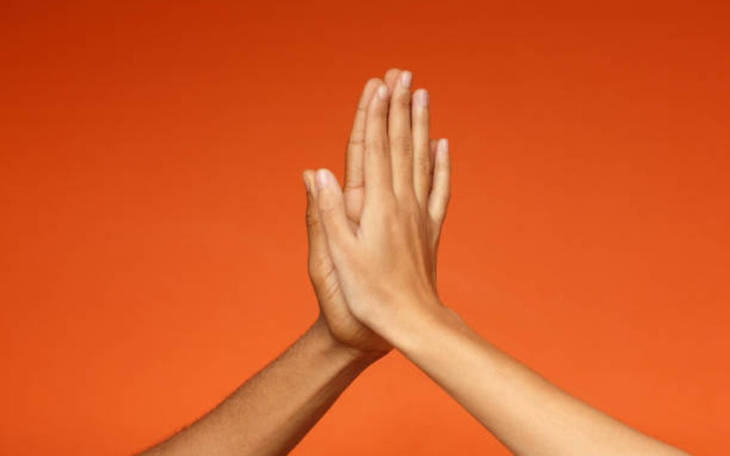 Zbiórka Przybij Piątkę i Wesprzyj Piątką - zdjęcie główne