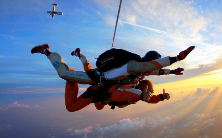 Zbiórka Marzenie! Skok ze spadochronem - zdjęcie główne