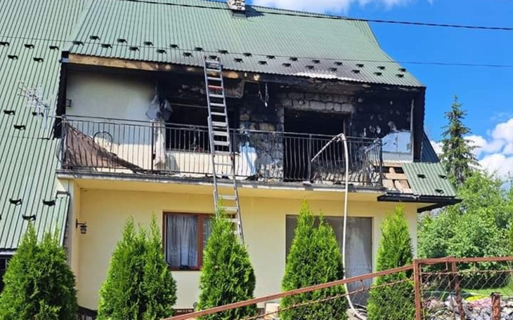 Zbiórka Odbudowa domu rodziny po pożarze - zdjęcie główne