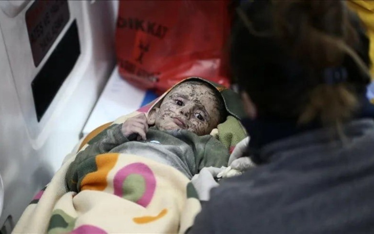 Zbiórka Pomoc Turcji i Syrii Trzęsienie - zdjęcie główne