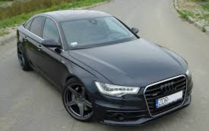 Zbiórka Potrzebuję pieniędzy na samochód - zdjęcie główne