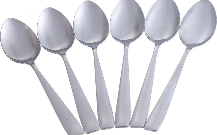 Zbiórka Kupcie dziecku łyżkę - zdjęcie główne