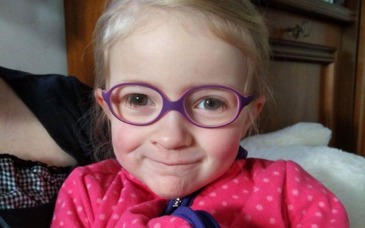 Zbiórka Operacja wady wzroku - zdjęcie główne