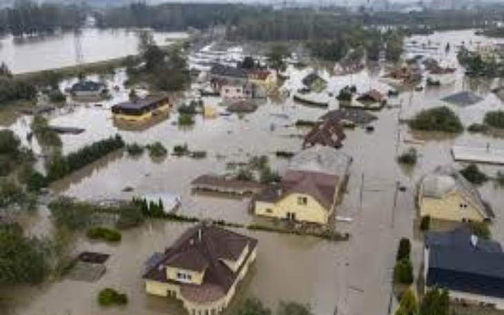 Zbiórka Zbiórka dla powodzian... - zdjęcie główne