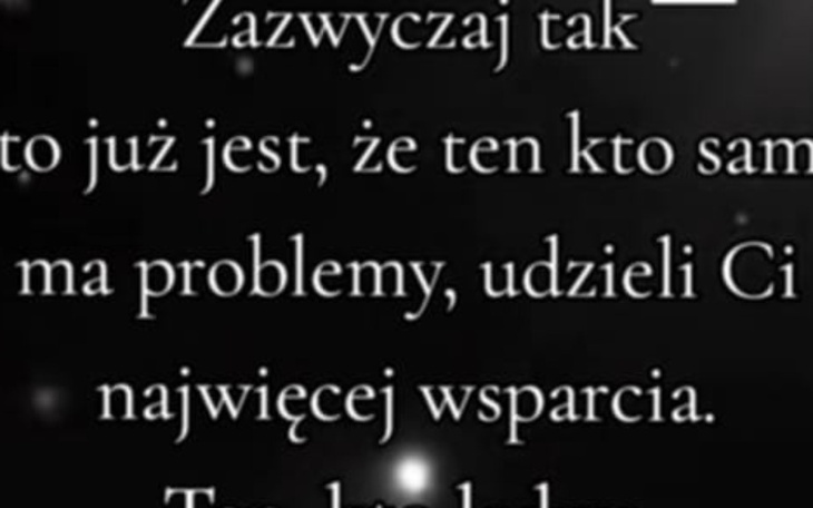 Cytat o wsparciu i zrozumieniu w trudnych chwilach.