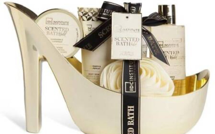 Zbiórka upominek - zdjęcie główne