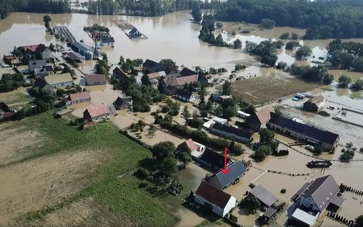 Zbiórka Pomoc dla koleżanki po powodzi - zdjęcie główne