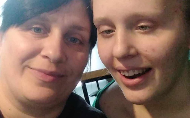 Zbiórka Pomóżmy Ilonce zacząć mówić - zdjęcie główne