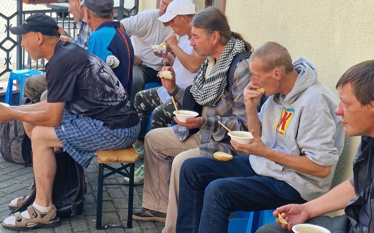 Zbiórka Karmimy osoby bezdomne - zdjęcie główne