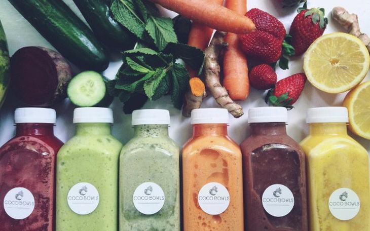 Zbiórka otwarcie RAW&VEGAN smoothie baru - zdjęcie główne