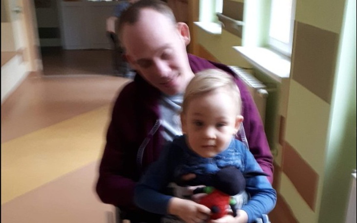Zbiórka Operacja i rehabilitacja Piotrek - zdjęcie główne