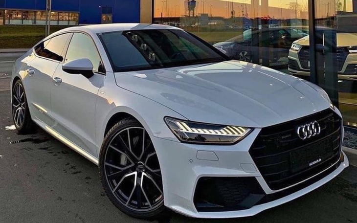 Zbiórka Kup ze mna pierwsze auto - zdjęcie główne