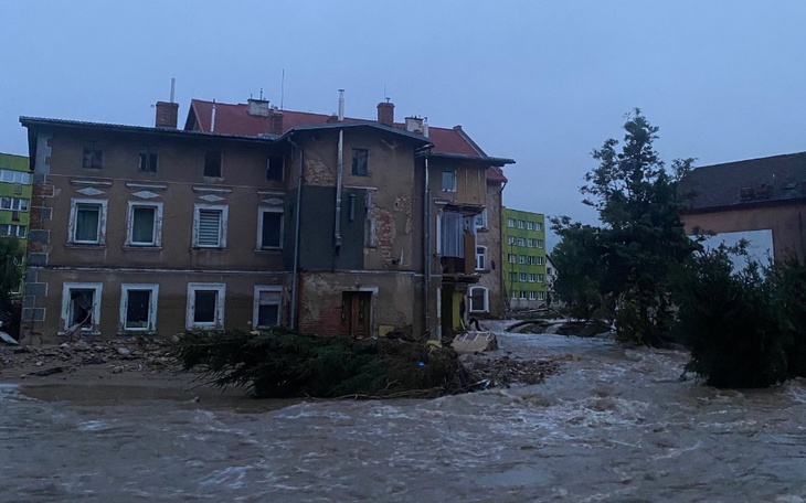 Zbiórka Pomoc w odbudowie domu.. - zdjęcie główne