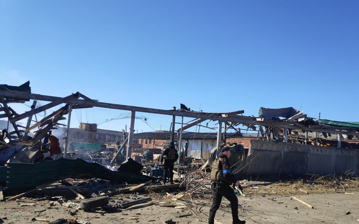 Zbiórka zakup kombinezonów dla armii ukr - zdjęcie główne