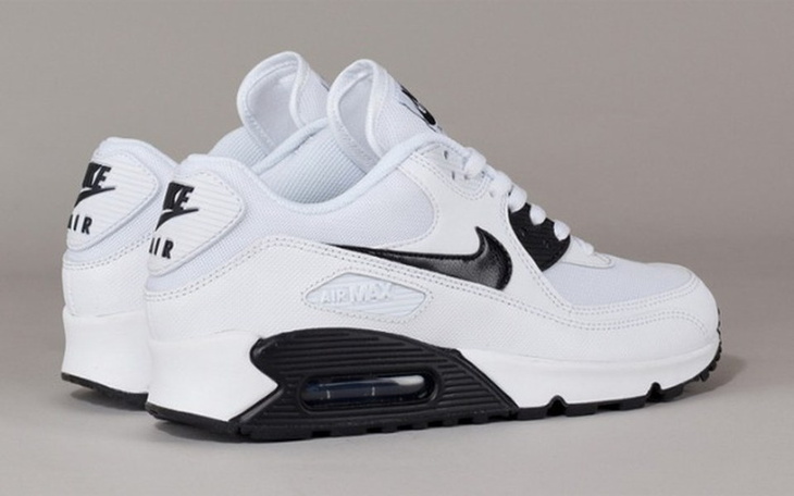 Zbiórka Nowe buty, NIKE - zdjęcie główne