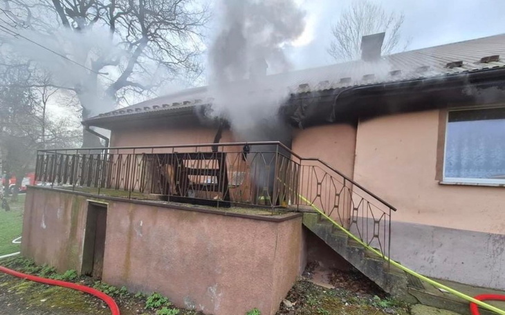 Zbiórka zbieramy na odbudowanie domu - zdjęcie główne