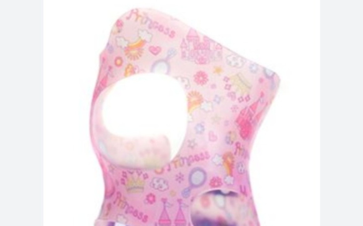 Kolorowa maska do twarzy z motywem księżniczek.