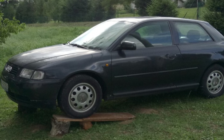 Zbiórka Zbieranie na naprawę audii :( - zdjęcie główne