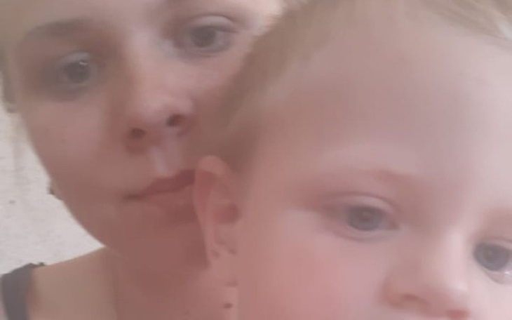 Zbiórka na życie i jedzenie dla dziecka - zdjęcie główne