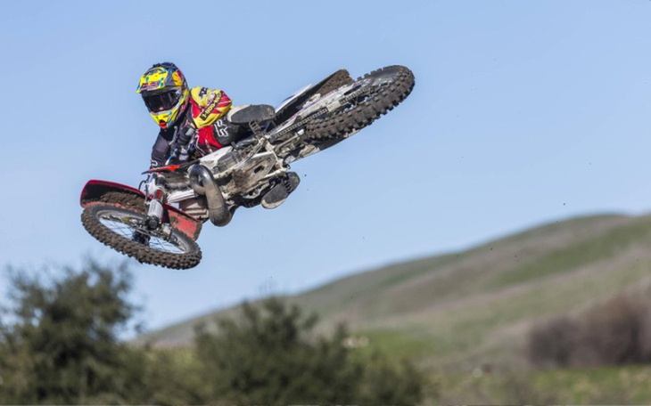 Zbiórka Na rozwijanie pasji enduro - zdjęcie główne