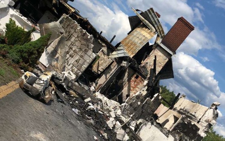 Zbiórka Doszczętnie spalony dom. Pomocy - zdjęcie główne