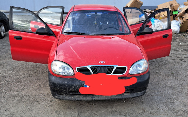 Zbiórka Daewoo lanos czerwony - zdjęcie główne