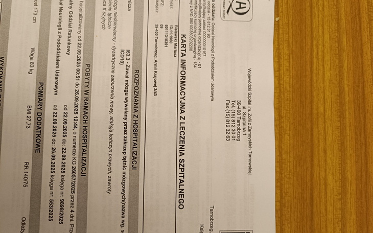 Dokument medyczny dotyczący leczenia szpitalnego.