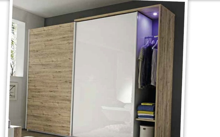 Zbiórka Na szafę do pokoju - zdjęcie główne