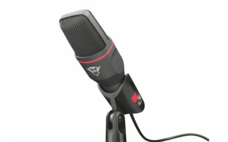 Zbiórka Mikrofon do śpiewania - zdjęcie główne