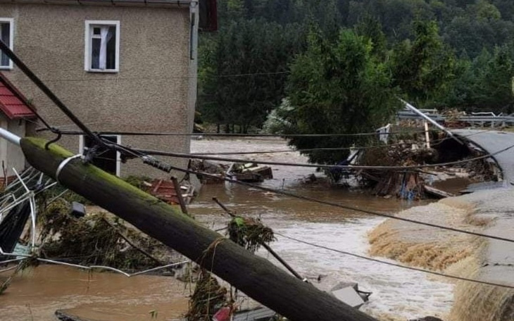 Zbiórka RADOCHÓW - POMOC dla Mieszkańcw - zdjęcie główne