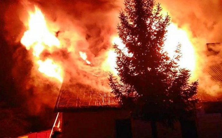 Zbiórka pomoc dla pogorzelcow - zdjęcie główne