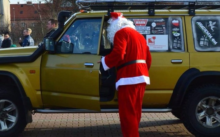 Zbiórka Święty Mikołaj - zdjęcie główne