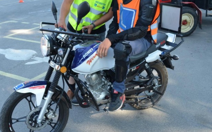 Zbiórka Na prawko kategori am - zdjęcie główne