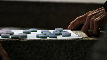 Zbiórka Senior nad planszą - miniaturka zdjęcia